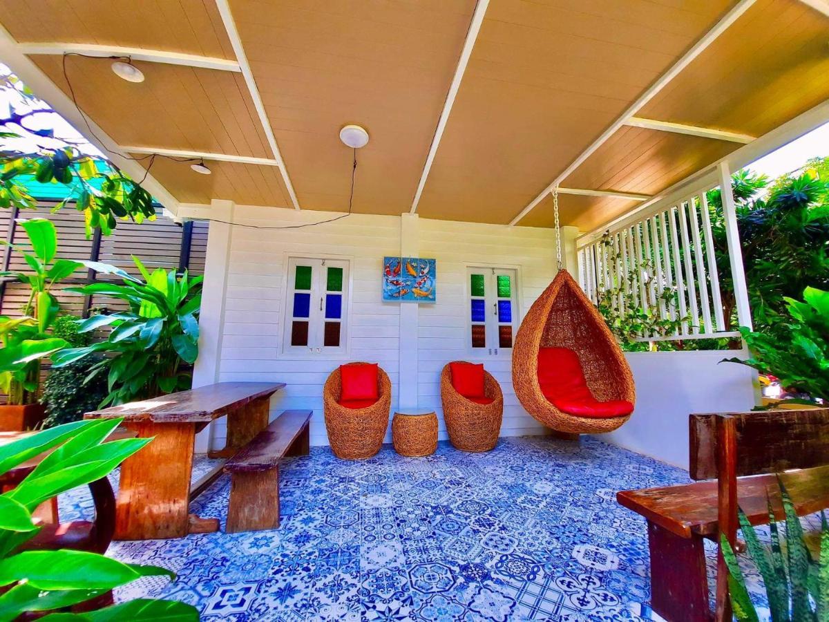 Koh Larn Riviera Hotel Екстериор снимка