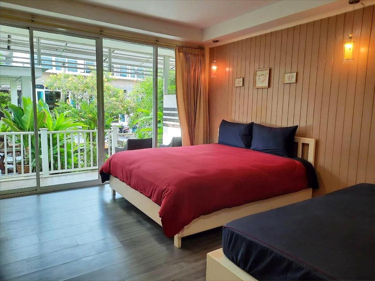 Koh Larn Riviera Hotel Екстериор снимка