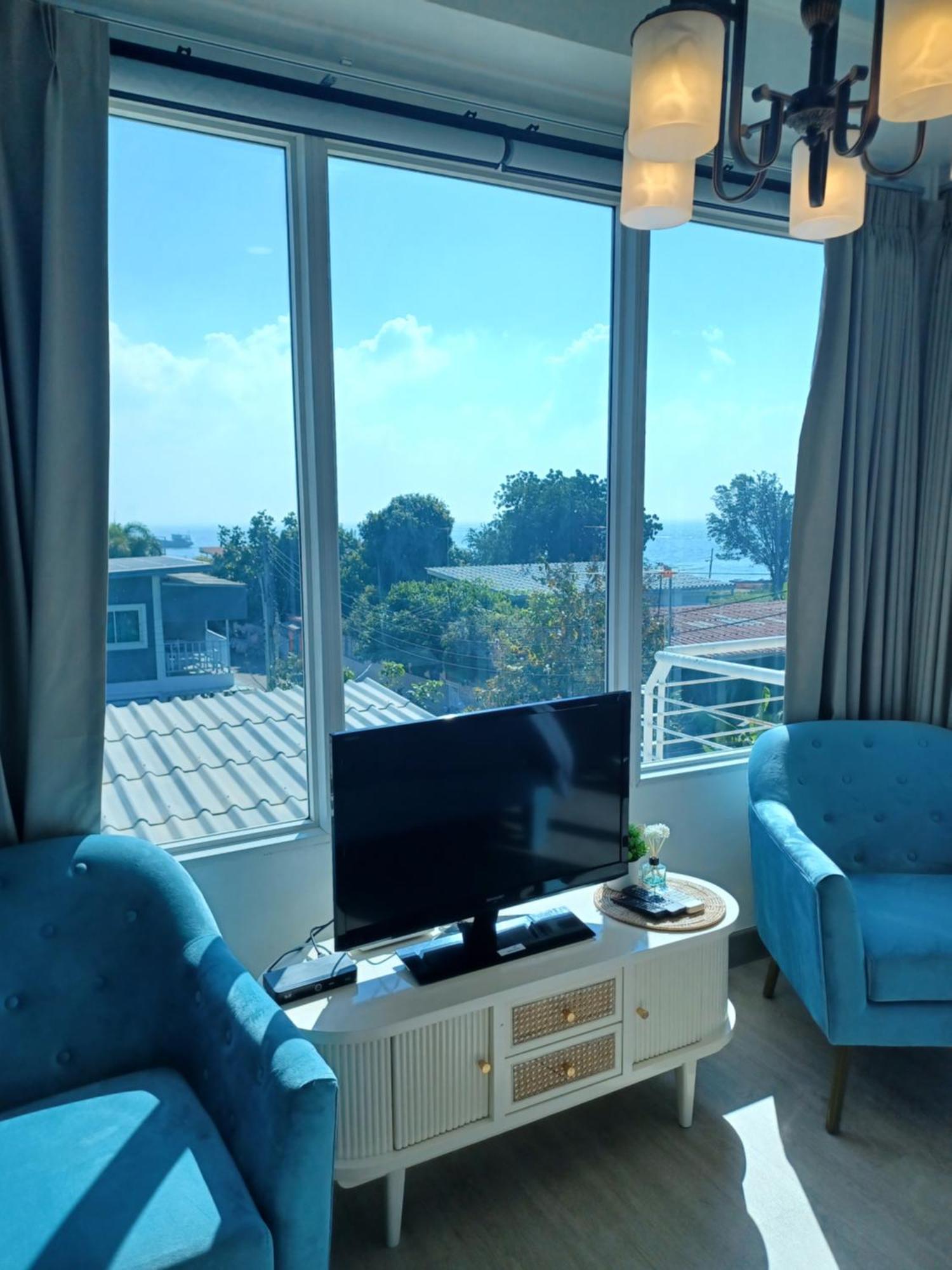 Koh Larn Riviera Hotel Екстериор снимка