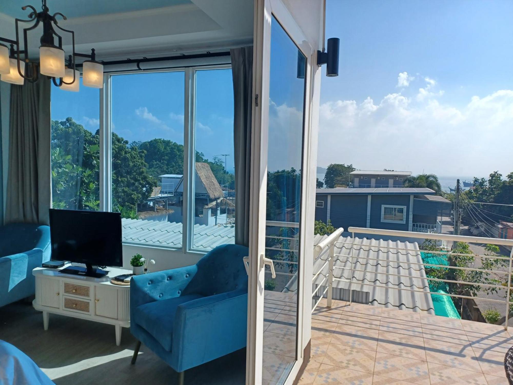 Koh Larn Riviera Hotel Екстериор снимка