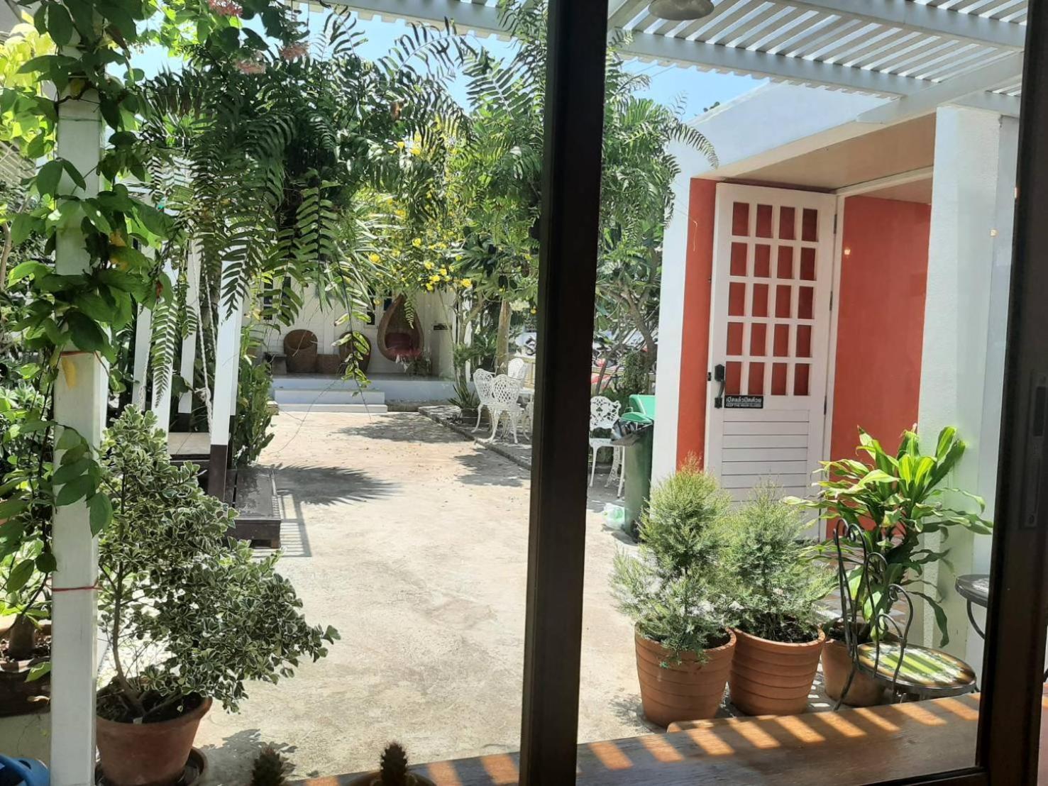 Koh Larn Riviera Hotel Екстериор снимка