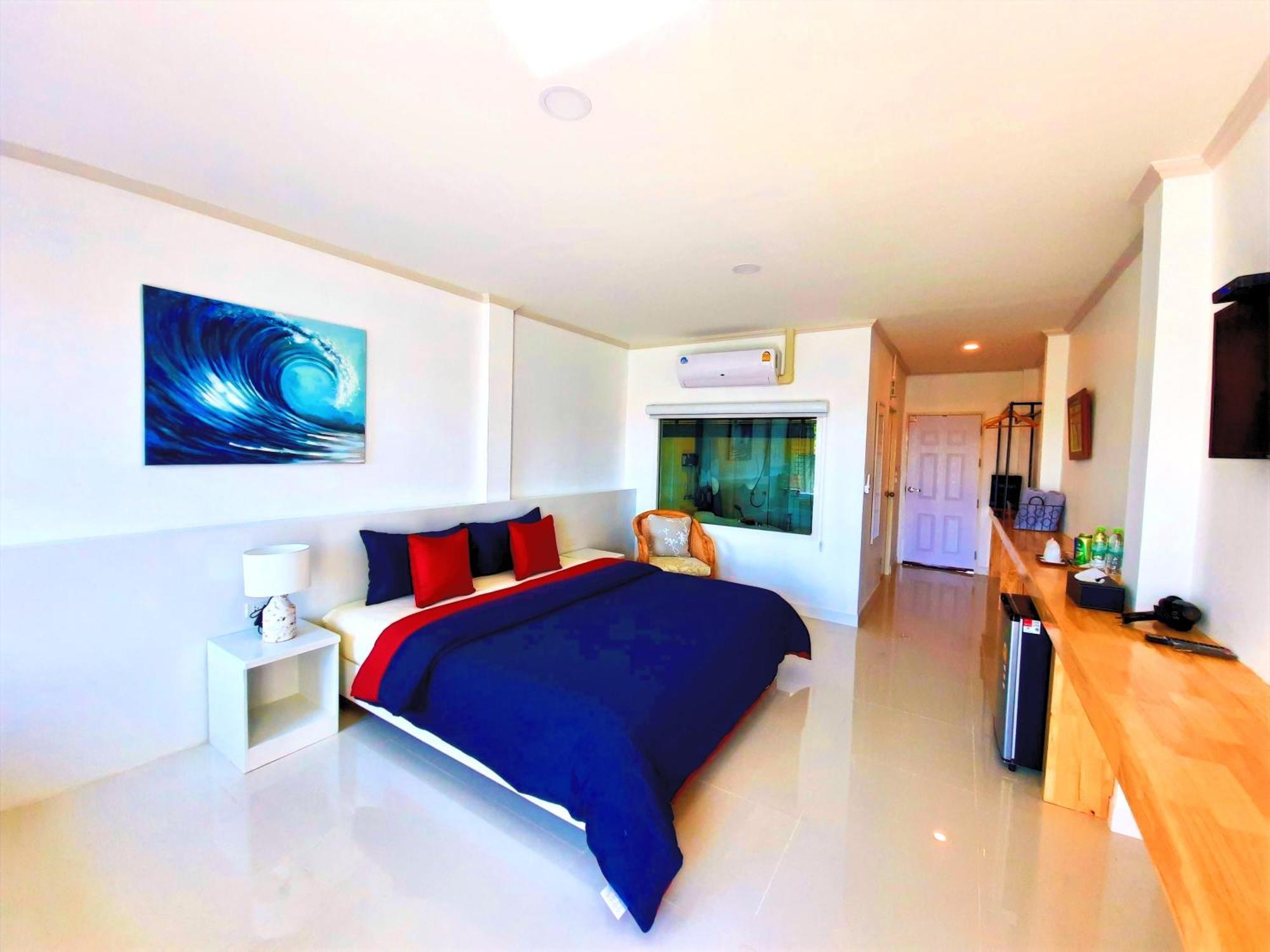 Koh Larn Riviera Hotel Екстериор снимка